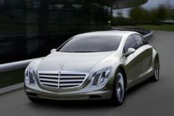 Mercedes F700